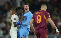 Kỳ lạ: AS Roma đá 3 quả phạt đền liên tiếp đều không vào tại Europa League