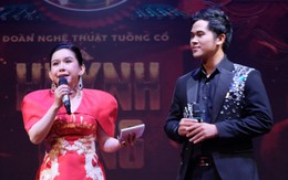 Con trai nghệ sĩ Chiêu Hùng đang chạy Grab, Bình Tinh tặng cát sê, nhận về đoàn Huỳnh Long