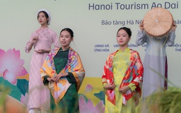 Hàng ngàn tà áo dài cùng khoe sắc trong Lễ hội áo dài du lịch Hà Nội 2025