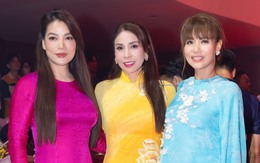 Hơn 200 nghệ sĩ diện áo dài dự giỗ tổ sân khấu 2025