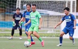 Cựu tiền đạo Trịnh Quang Vinh bất ngờ tái xuất sân cỏ