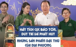 Cục trưởng livestream bán bánh trung thu