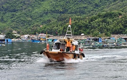 Tăng giám sát nghề cá để 'gỡ thẻ vàng' thủy sản
