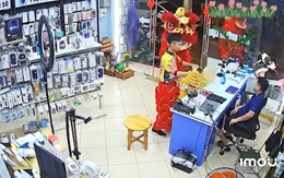 Video hài nhất tuần qua: Gia chủ hài lòng với chú lân xin tiền có tâm