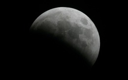 Trung Quốc bất ngờ hé lộ bí mật vùng tối Mặt trăng ngay Tết Trung thu