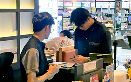 Phục vụ có nhiệt tình hay không phụ thuộc vào tiền tip của khách?