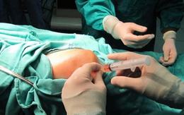 Nhức nhối thực trạng dùng tế bào trôi nổi: Bộ Y tế sẽ ban hành bộ tiêu chuẩn trong năm 2025