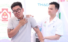 Tổn thương gân cơ trên gai đáng ngại thế nào với người đá bóng?