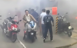 Cháy xe máy tại hầm xe tòa nhà 11 tầng ở phường Xuân Hòa