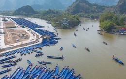 Đội lái đò chùa Hương lên đường cứu hộ người dân vùng ảnh hưởng mưa bão