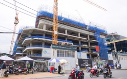 Thủ tướng: Báo cáo trước ngày 15-10 về thuế bất động sản, có giải pháp giảm giá nhà