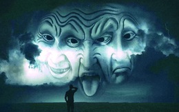 Làm sao thấy bộ mặt giả trong ta