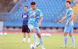 Việt Nam đấu Nepal: Thắng trước rồi tính sau