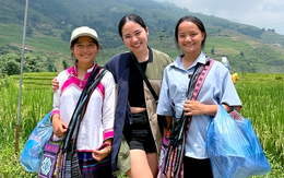 Cô gái Mông bán hàng rong ở Sa Pa giỏi văn nhì tỉnh, đậu Đại học Thương mại