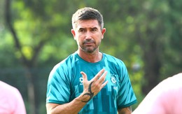 HLV Harry Kewell muốn đem lại bản sắc riêng cho CLB Hà Nội