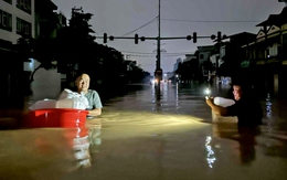 4 người chết, 2 mất tích, 200.000 ngôi nhà ở Thái Nguyên ngập lụt, khẩn cấp chống tràn đê Hà Châu