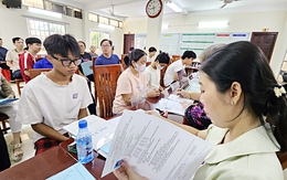 Rối ren với tổ hợp môn học lớp 10