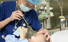 Bé trai tắc ruột sau khi nuốt hạt nở