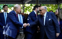 Ông Trump ân xá hàng loạt đồng minh vụ cáo buộc lật ngược kết quả bầu cử 2020