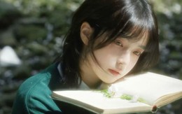 Từ nào trong tiếng Việt đọc ngược, xuôi đều có nghĩa?