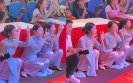 Phía sau một tiết mục văn nghệ thành công mỹ mãn