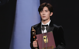 Dịch Dương Thiên Tỉ làm nên kỳ tích, trở thành Ảnh đế trẻ nhất lịch sử Kim Kê