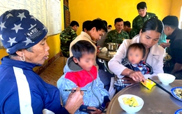 Hai con của nạn nhân vụ sạt lở vùi 3 người ở Đà Nẵng được bộ đội nhận nuôi