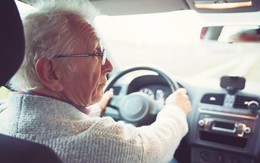 Lái xe đi khám răng theo GPS, một cụ ông vượt nhà hơn 1.500km