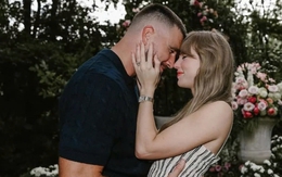 'Parasocial' liên quan gì đến AI mà Cambridge Dictionary công bố là từ của năm 2025?