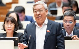 Người dân vay ngân hàng vẫn bị ép mua bảo hiểm, Bộ trưởng Tài chính nói gì?