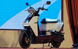 Xe máy điện đầy pin có thể chạy một mạch Hà Nội - Nghệ An, không cần sạc vẫn có điện chạy tiếp