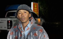 Ở rốn lũ Đông Hòa, 'còn sức là còn chiến đấu vì mạng sống của bà con'