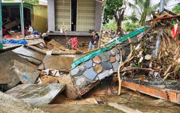 Lũ rút, cơ nghiệp trôi theo nước