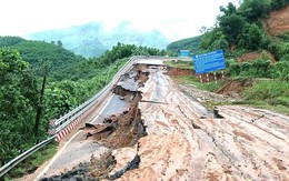 Đèo Khánh Lê sạt lở nghiêm trọng, có đoạn dài hơn 100m