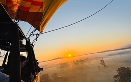 Ngắm bình minh nước Úc trên khinh khí cầu Gold Coast