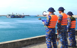 Khánh Hòa cấm biển từ 7h ngày 28-11, chuẩn bị ứng phó bão số 15