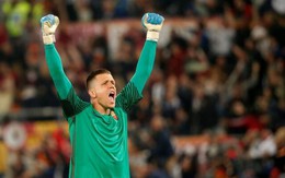 Fan xót xa khi thủ môn của Barca tiết lộ chuyện 'chỉ mình biết'