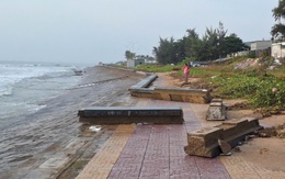 Sóng biển dâng cao đánh vỡ nhiều đoạn kè biển Phan Thiết, Mũi Né