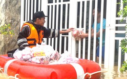 Người thuê trọ bị lũ lụt gây thiệt hại ấm lòng vì tỉnh Khánh Hòa hỗ trợ