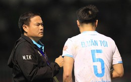 CLB Nam Định đua trụ hạng