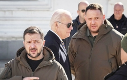 'Cánh tay phải' ông Zelensky từ chức: Bước ngoặt cho hòa đàm Ukraine?