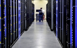 Google tính đưa trung tâm dữ liệu AI ra không gian