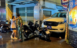 Mới sáng bày ra nhậu hát karaoke, ở cùng nhà phải nói chuyện với nhau qua tin nhắn vì quá ồn