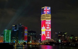 Tỏa sáng rực rỡ quốc kỳ trong tuần lễ hữu nghị Việt - Anh tại tòa tháp Saigon Marina IFC