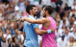 Djokovic đối đầu với Alcaraz ở vòng bảng ATP Finals