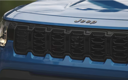 Chrysler triệu hồi hơn 320.000 xe Jeep hybrid tại Mỹ do lỗi pin