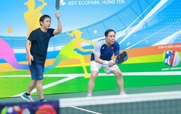 Các y, bác sĩ thi đấu pickleball để gây quỹ cho bệnh nhân ung thư