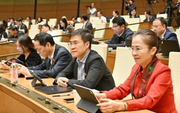 Cấm kinh doanh thuốc lá điện tử, thuốc lá nung nóng, giảm 38 ngành đầu tư có điều kiện