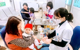 Lần đầu tiên có hai hình thức tiêm chủng ‘bắt buộc và tự nguyện’