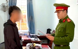 Bắt hai thiếu niên rủ bé gái 14 tuổi uống rượu rồi thay nhau hiếp dâm